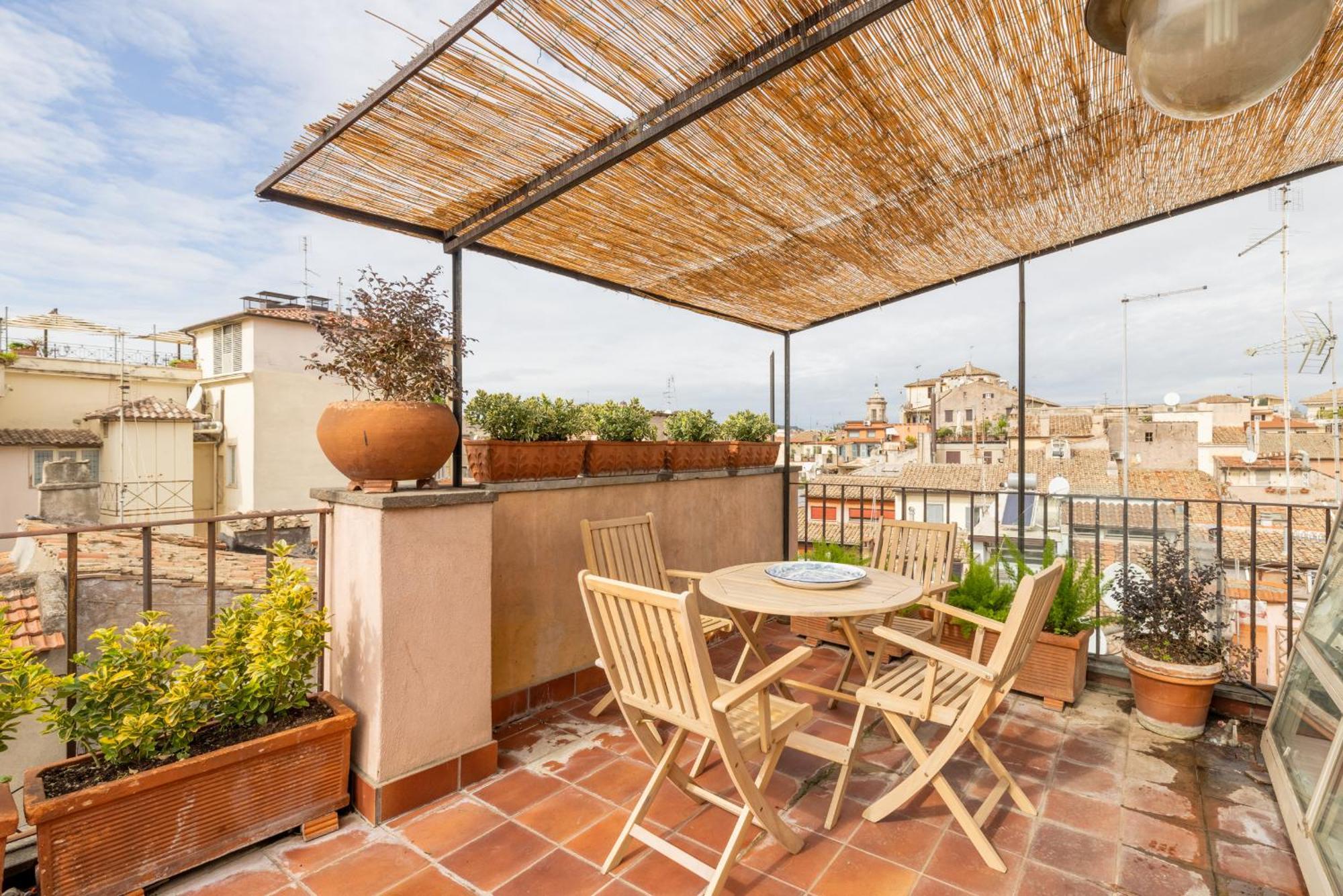 Pantheon With Terrace Apartamento *