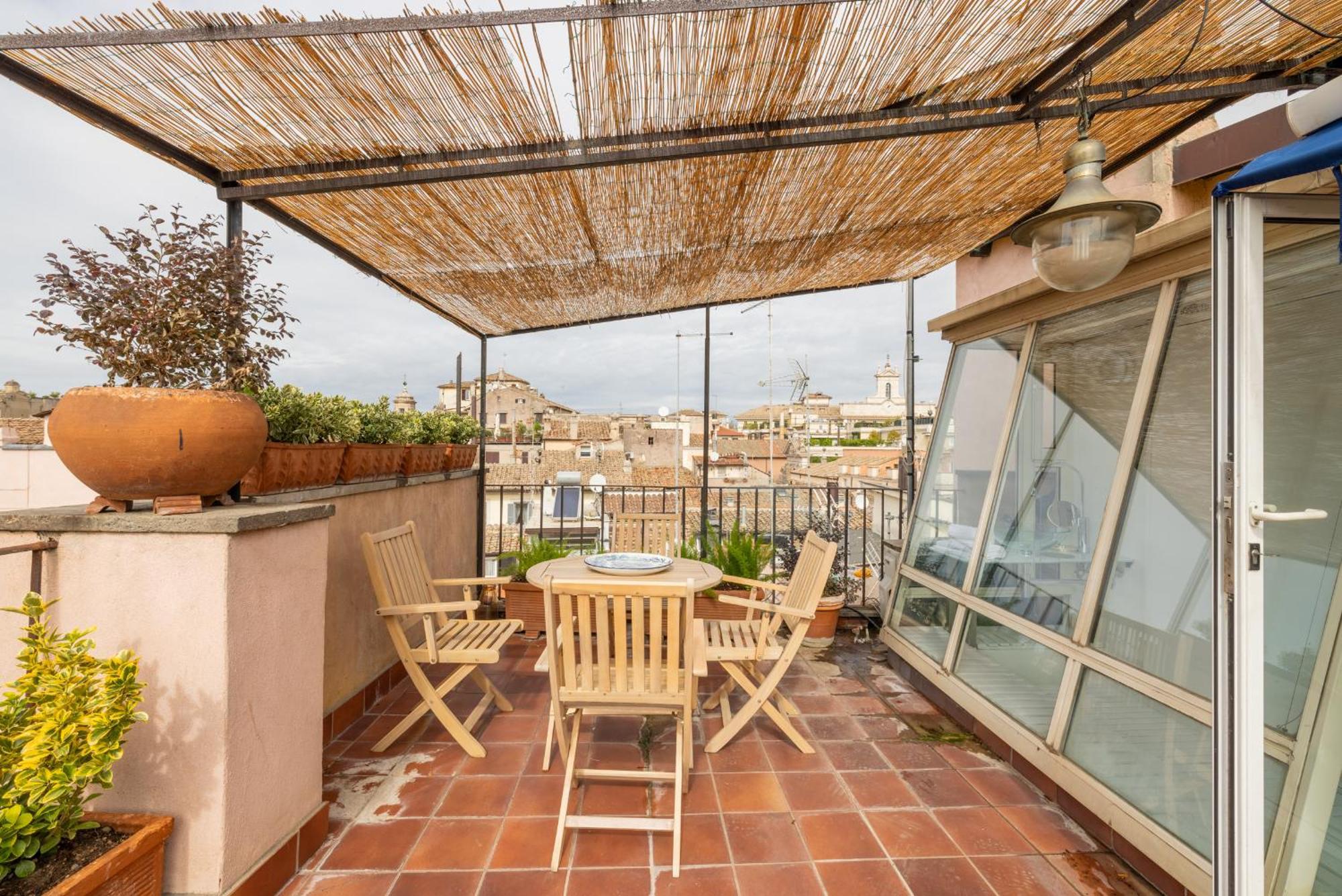 Appartamento Pantheon With Terrace Roma